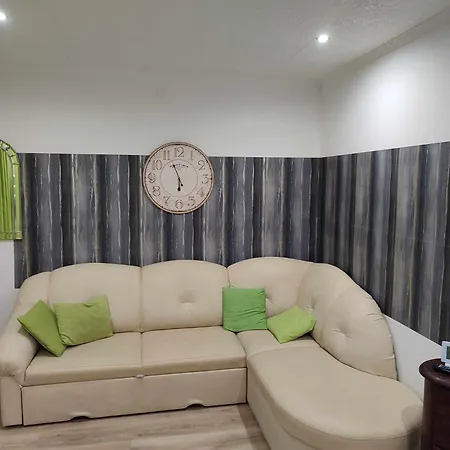 Csalogany Tatil Evi Balatonboglár